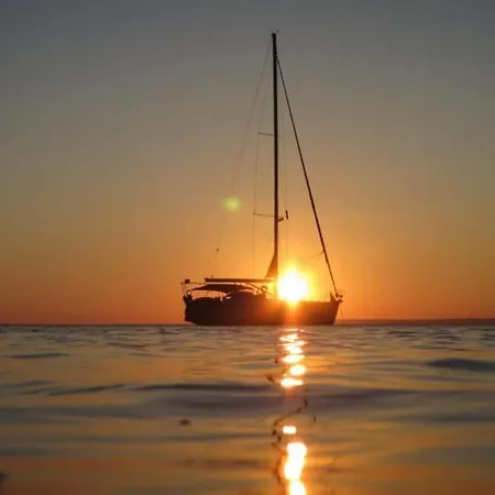 Elegant In Near Fratarski Otok Island Apartment Banjole