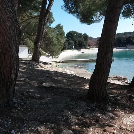 Elegant In Near Fratarski Otok Island * Banjole